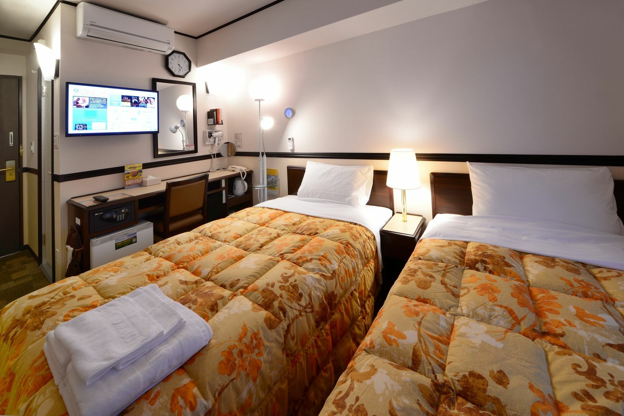 Toyoko Inn Hamamatsu Eki Kita Guchi Exterior photo